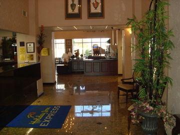 Southaven Inn Express - Memphis International Airport/Graceland ภายนอก รูปภาพ