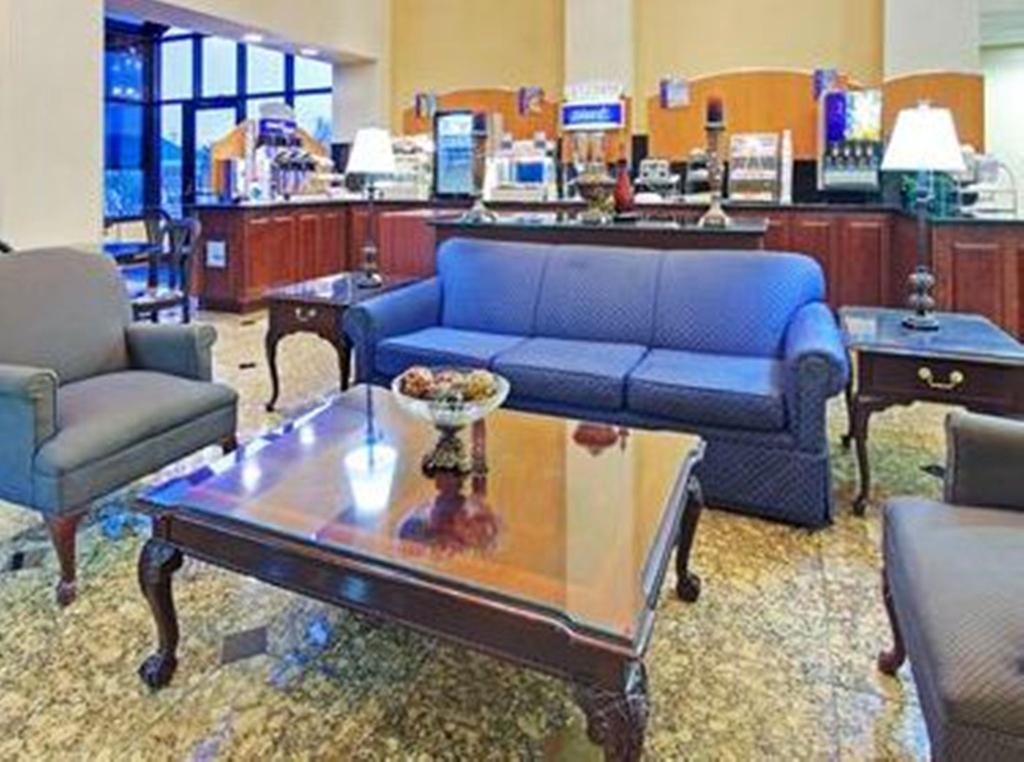 Southaven Inn Express - Memphis International Airport/Graceland ร้านอาหาร รูปภาพ