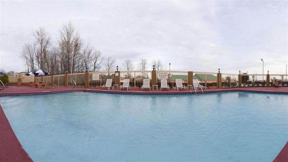 Southaven Inn Express - Memphis International Airport/Graceland ภายนอก รูปภาพ